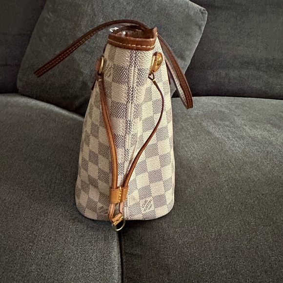 GREAT CONDITION Neverful PM Azure - Picture 4 of 12